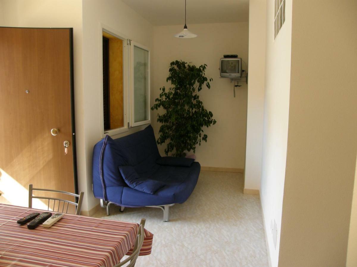 Pianeta Sardegna Aparthotel Fluminimaggiore Exterior foto