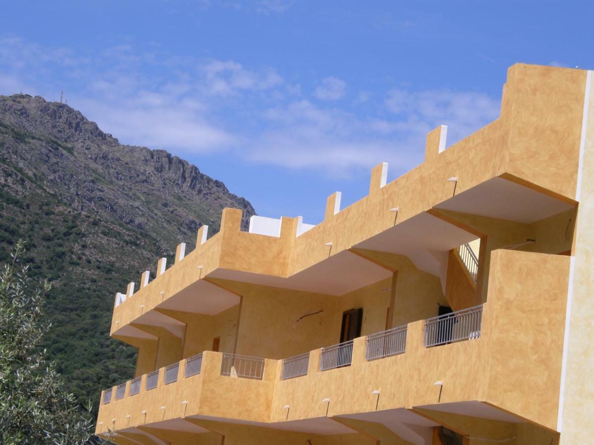 Pianeta Sardegna Aparthotel Fluminimaggiore Exterior foto